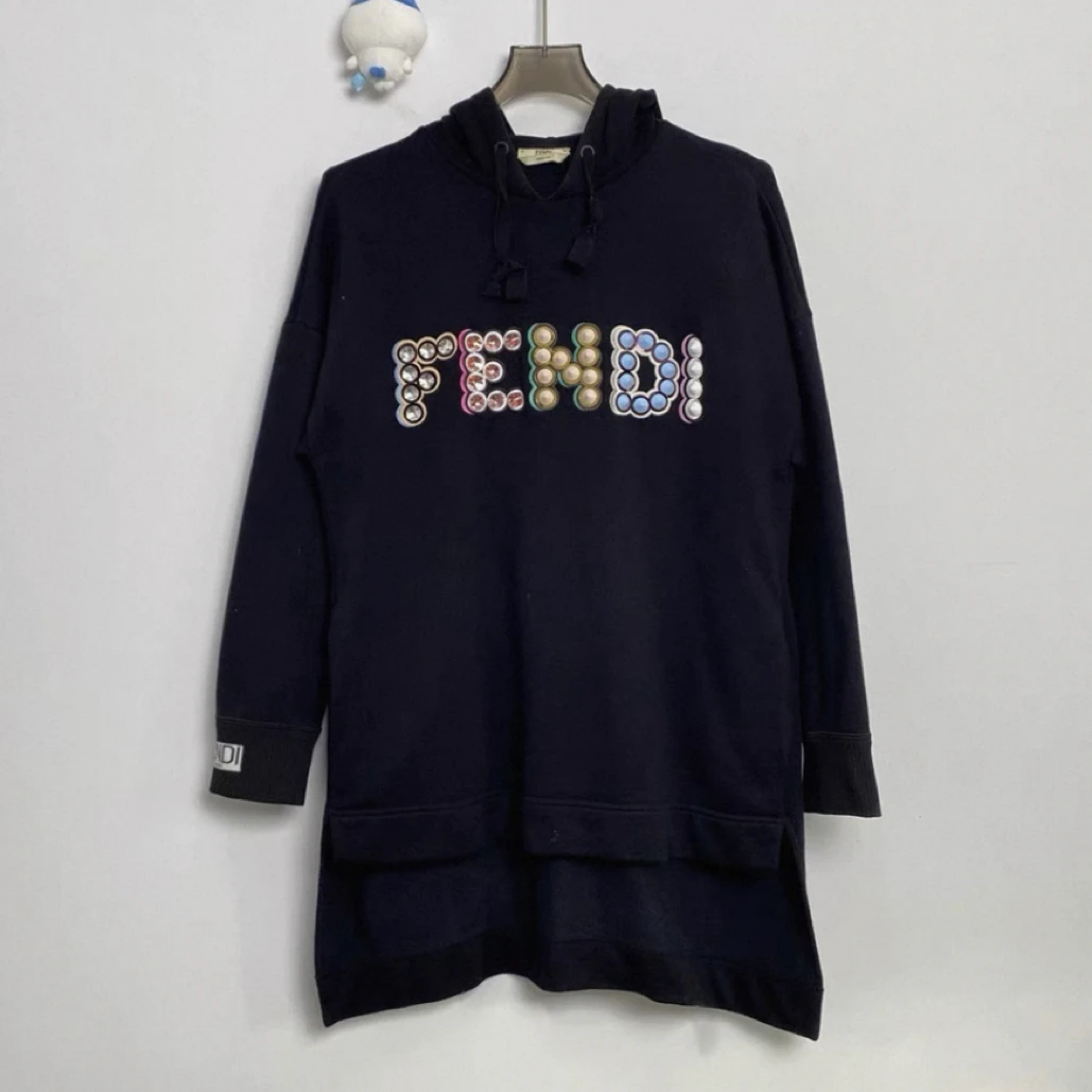 99新 FENDI/芬迪 彩色字母logo帽衫 /42码/E00792