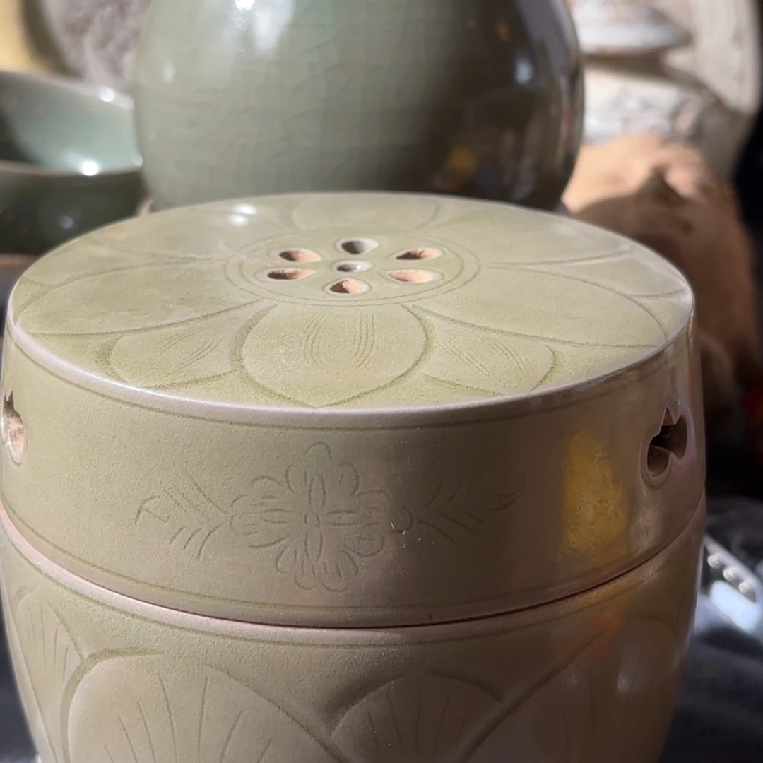 m***g紫砂茶叶罐瓷器等瓷瓶等瓷罐等瓷器等