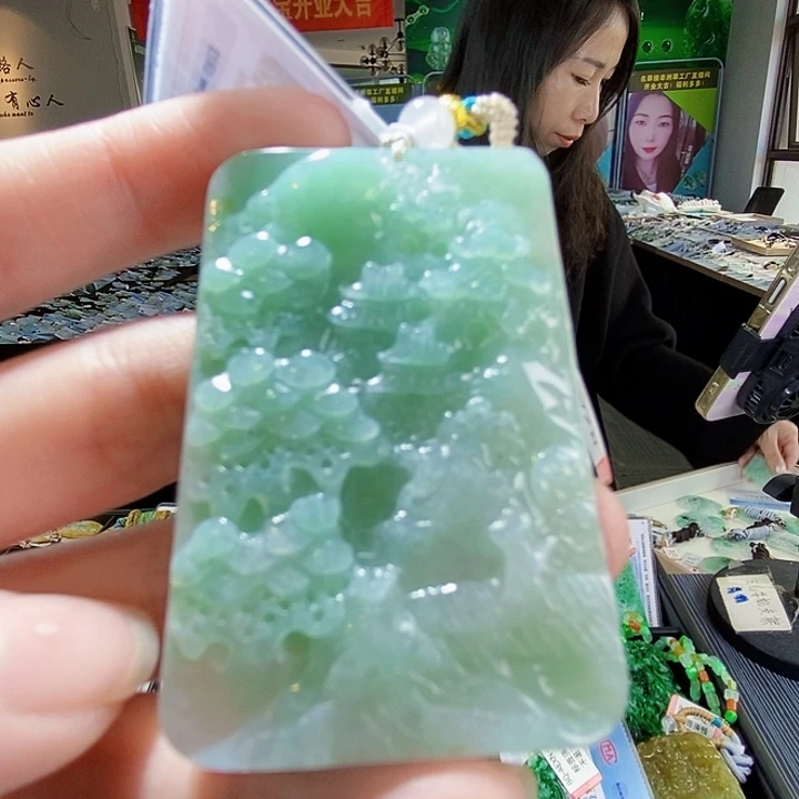 颈饰未镶嵌翡翠翡翠