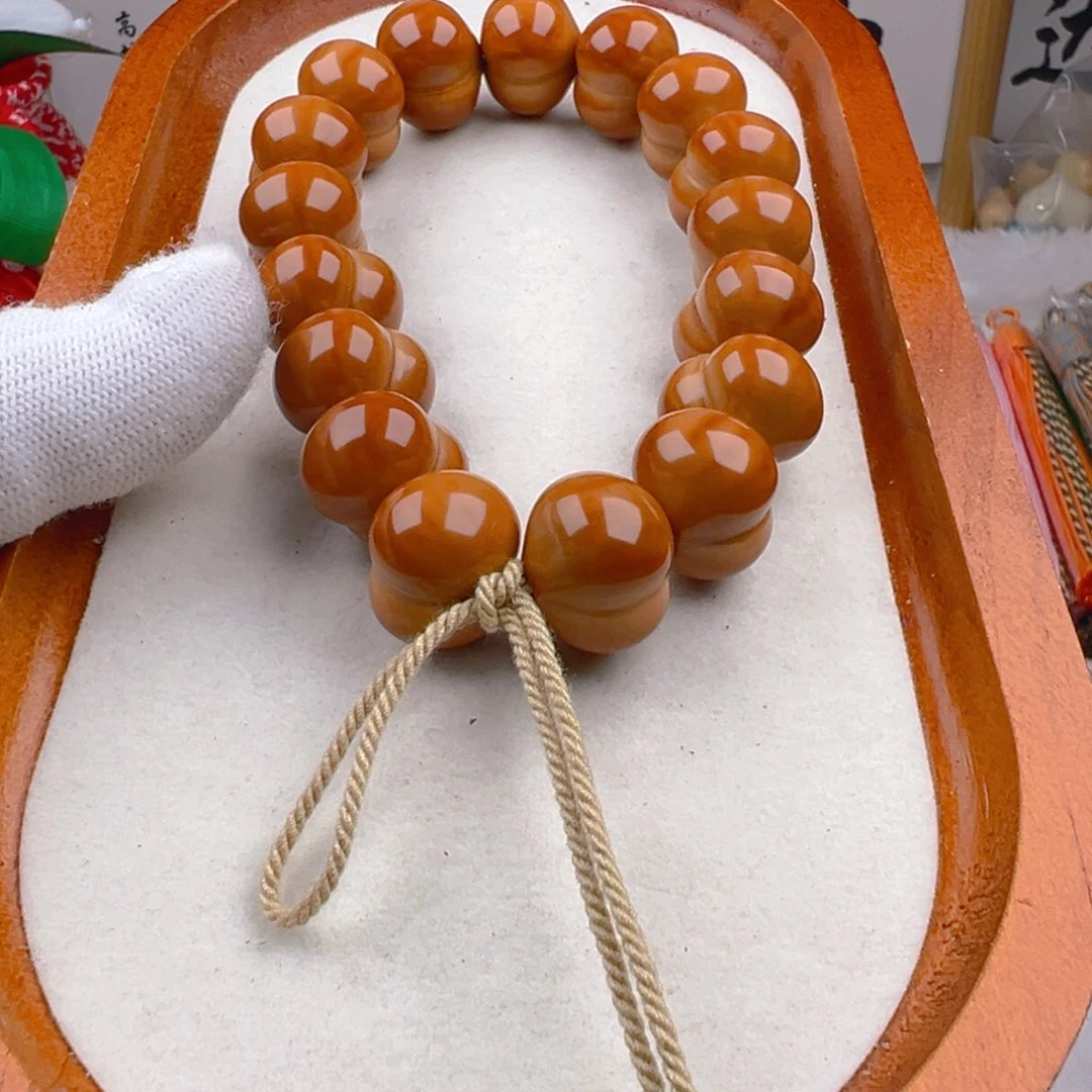 探***月猴头核桃吊坠大屁桃