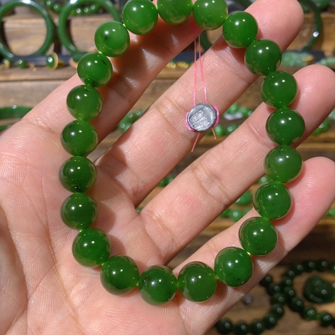 【闪购商品】吊坠(不含链)未镶嵌和田玉巴料辣绿手串 10