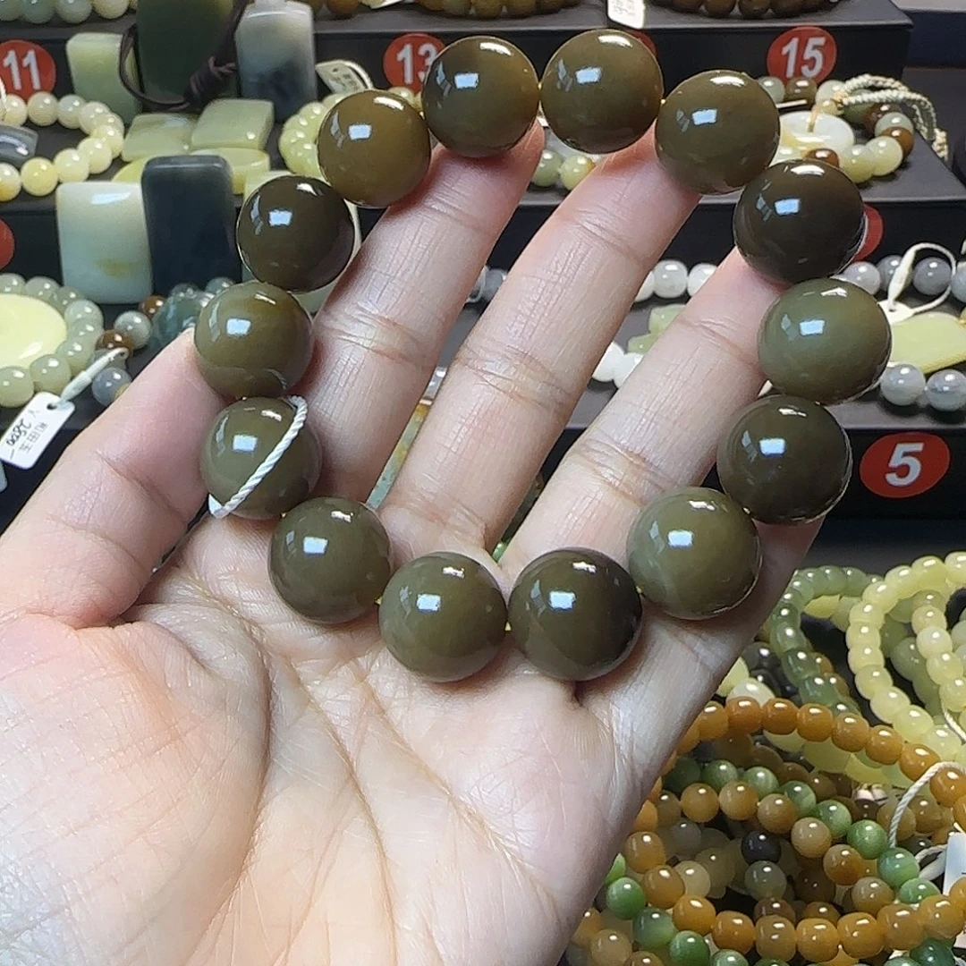 和田玉未镶嵌手链