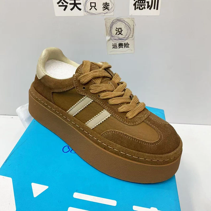 大地色厚底百搭德训鞋女