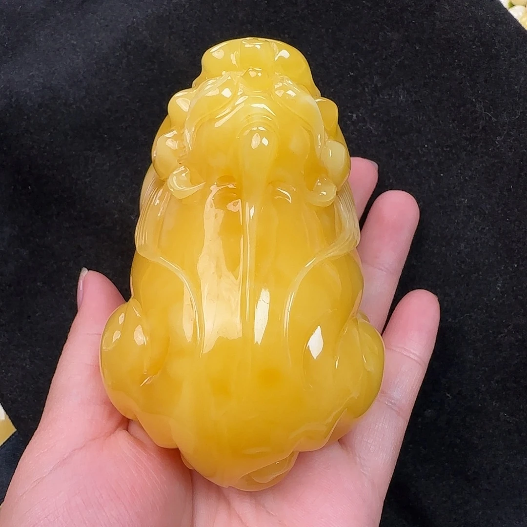 蜜蜡未镶嵌珠宝奇石