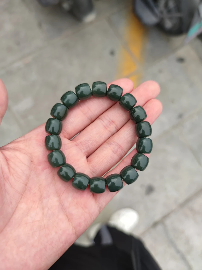 和田玉直切手串未镶嵌