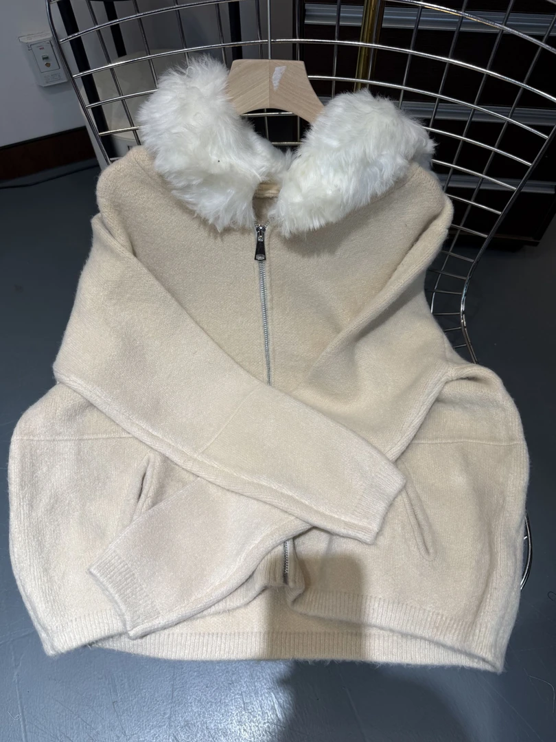 【乔恩清仓】 秋冬款加厚连帽针织衫-A0442