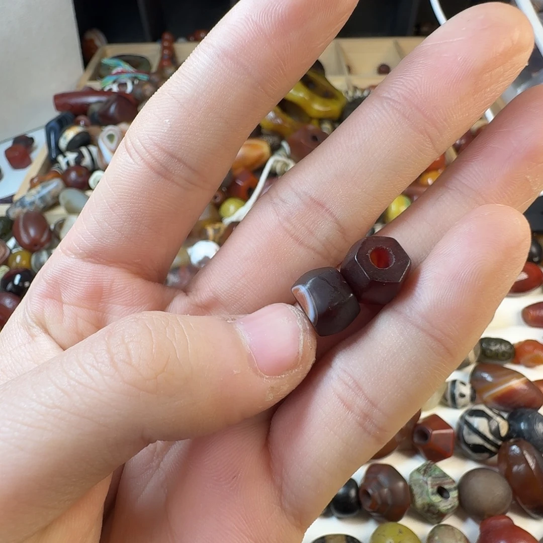 玛瑙/玉髓未镶嵌纯天然玛瑙珠子