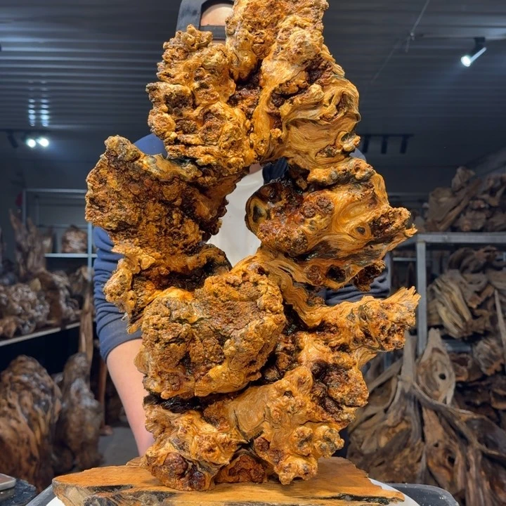 木艺*王一刀琥珀木12