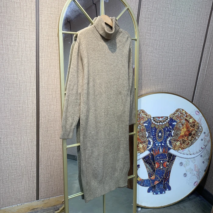 BT333孕妇咖色针织连衣裙90-140