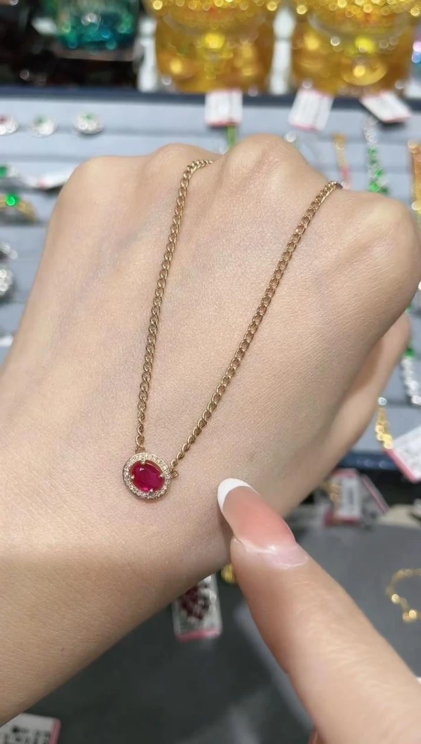 18K金镶嵌天然红宝石项链古巴链