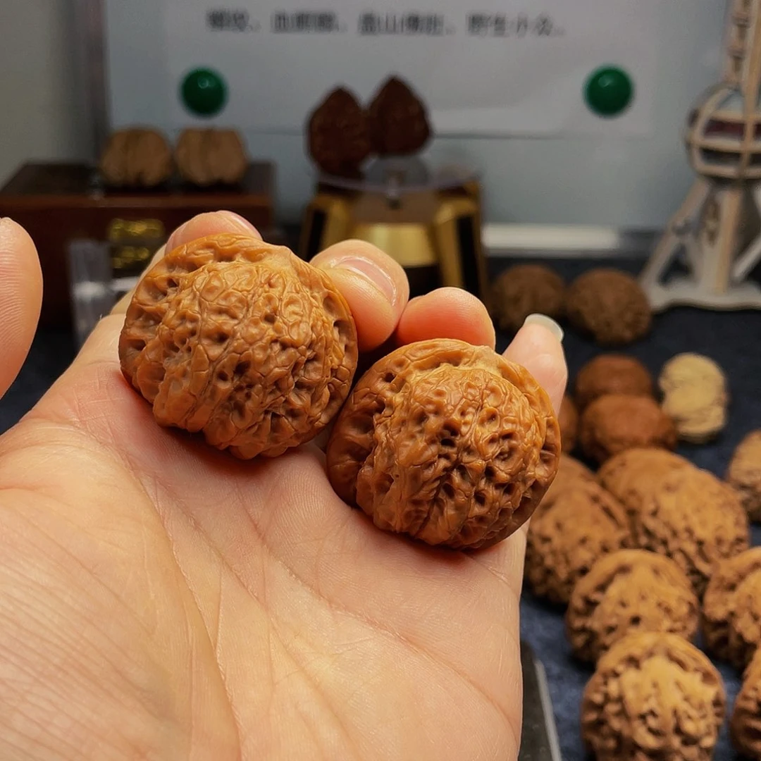 猴头核桃把件暴***临血麒麟37尺