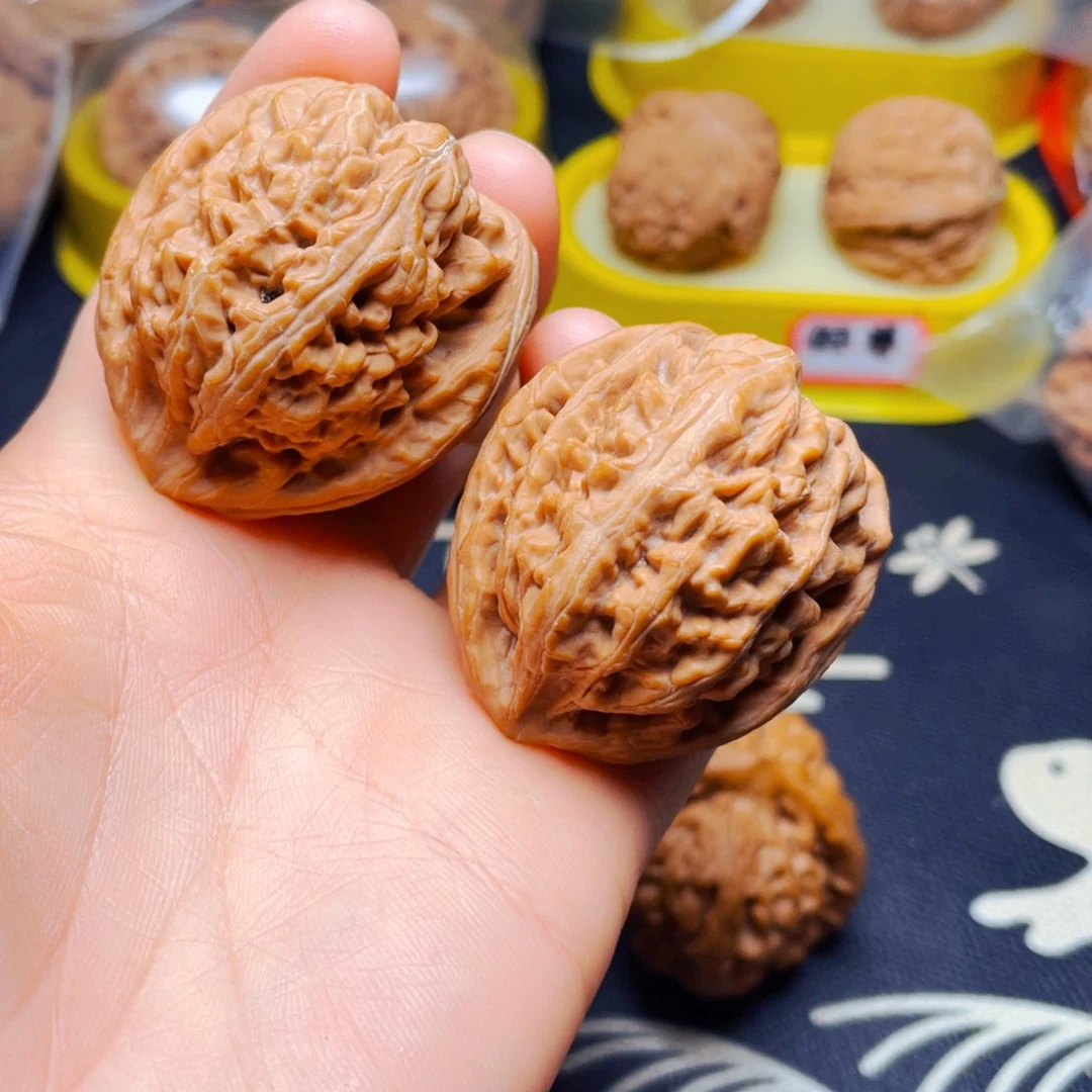 吊坠文玩核桃红锦鲤