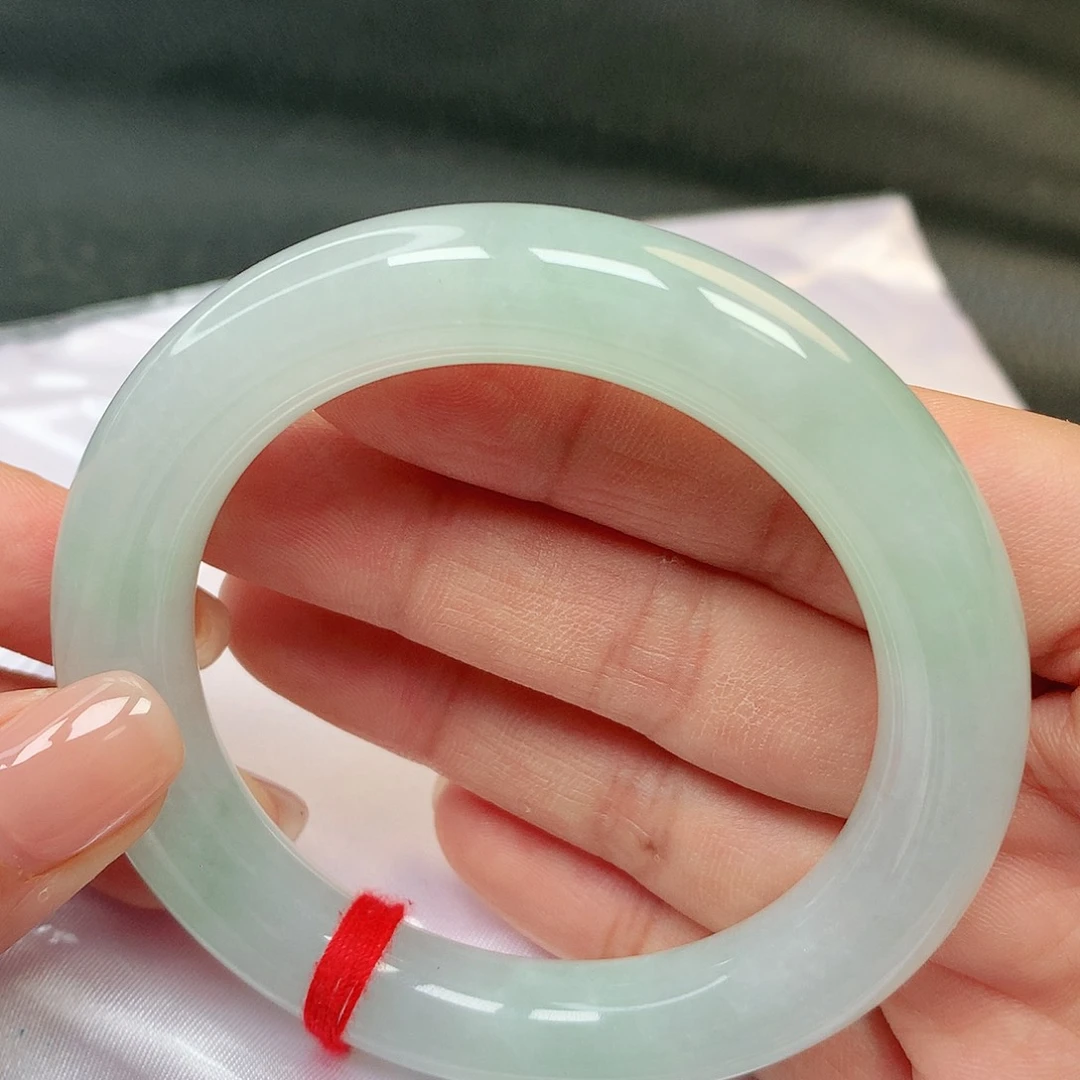 翡翠手镯未镶嵌翡翠手镯106号