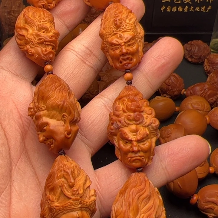 奔***、手串/手链橄榄核橄榄核雕刻的作品