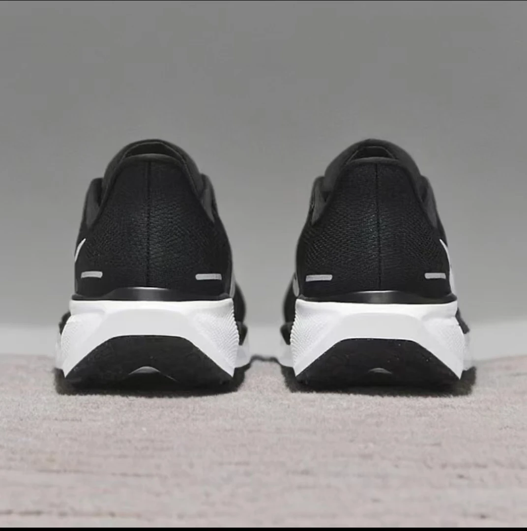 夏季生活支撑情侣款跑步运动透气减震运动鞋