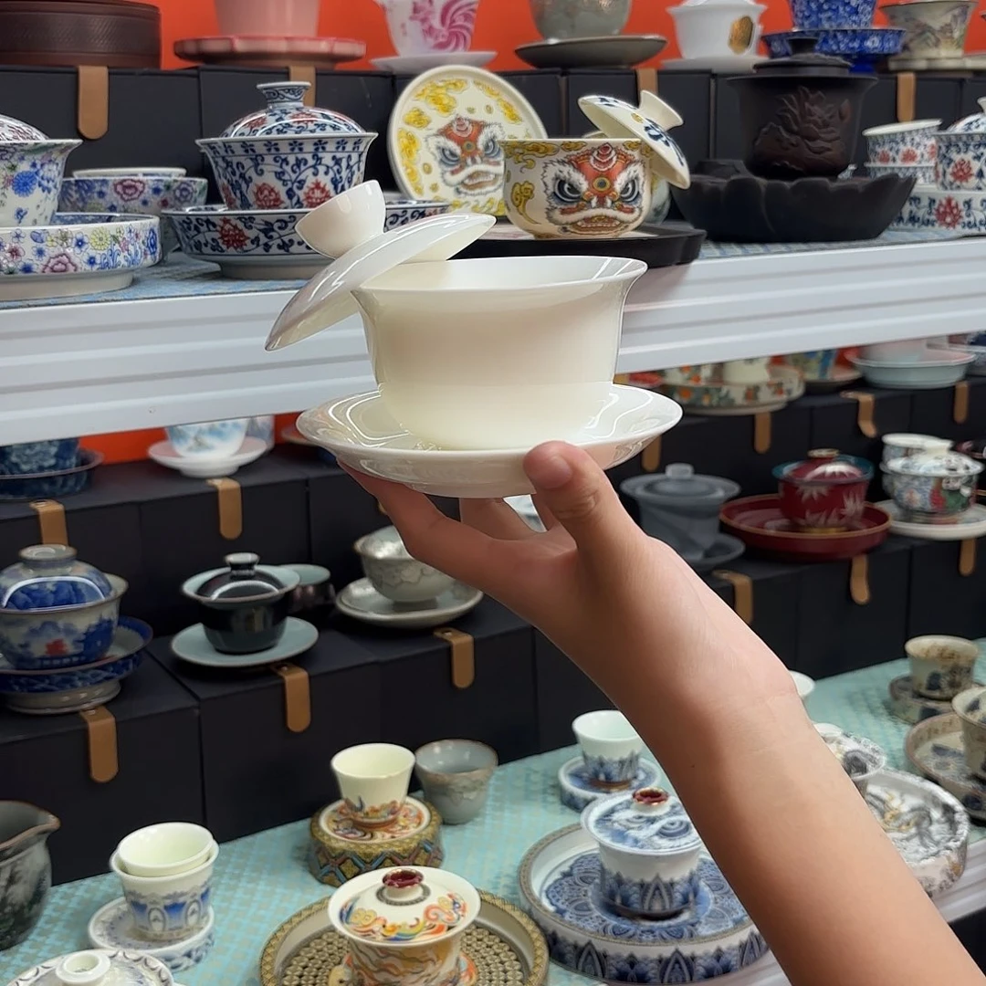 悬停车辆和行人通行安全