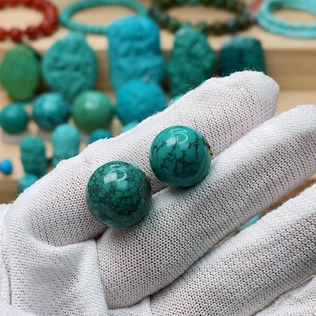 未镶嵌绿松石珠宝奇石蓝**人