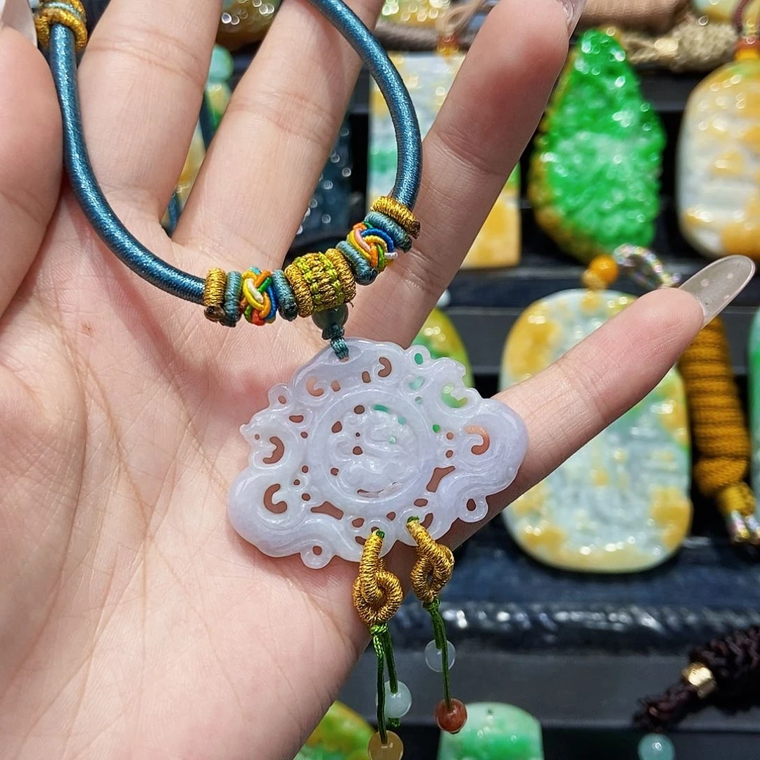 翡翠未镶嵌颈饰天然翡翠A货