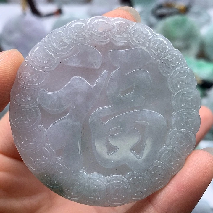 翡翠未镶嵌颈饰福