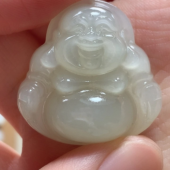 颈饰未镶嵌和田玉包容