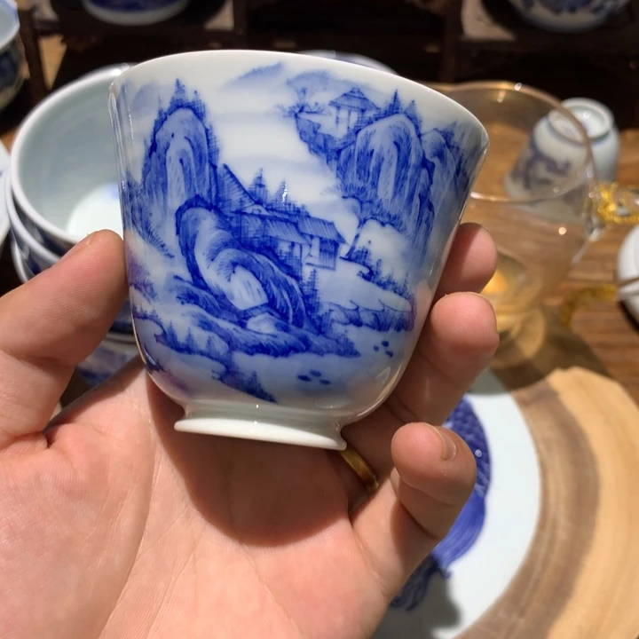 景德镇陶瓷青花主人杯