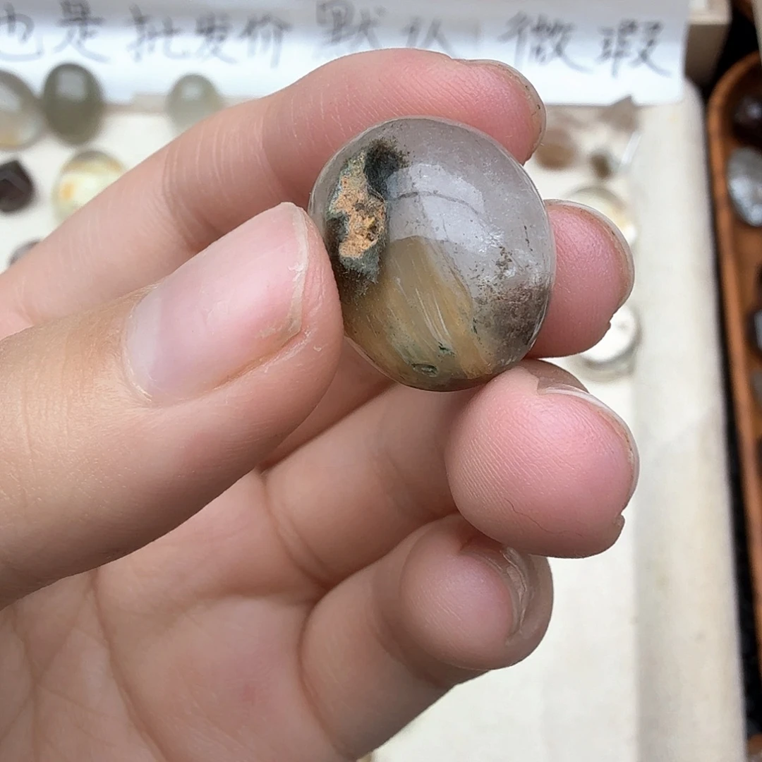 饱***吃未镶嵌珠宝半成品水晶