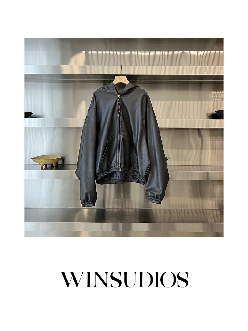 春日欢腾【WIN小众定制款】编织拉链连帽皮衣