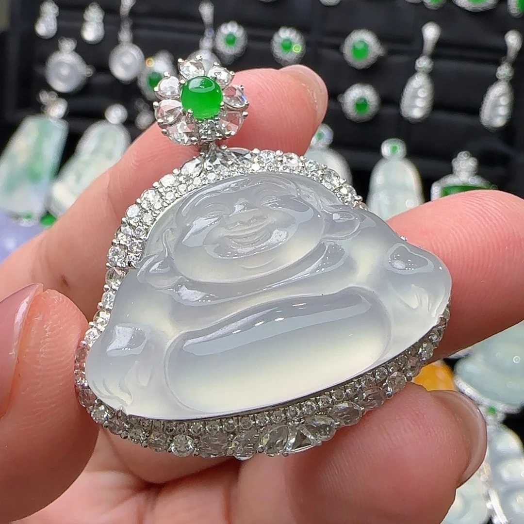 颈饰18K金镶嵌翡翠天然翡翠