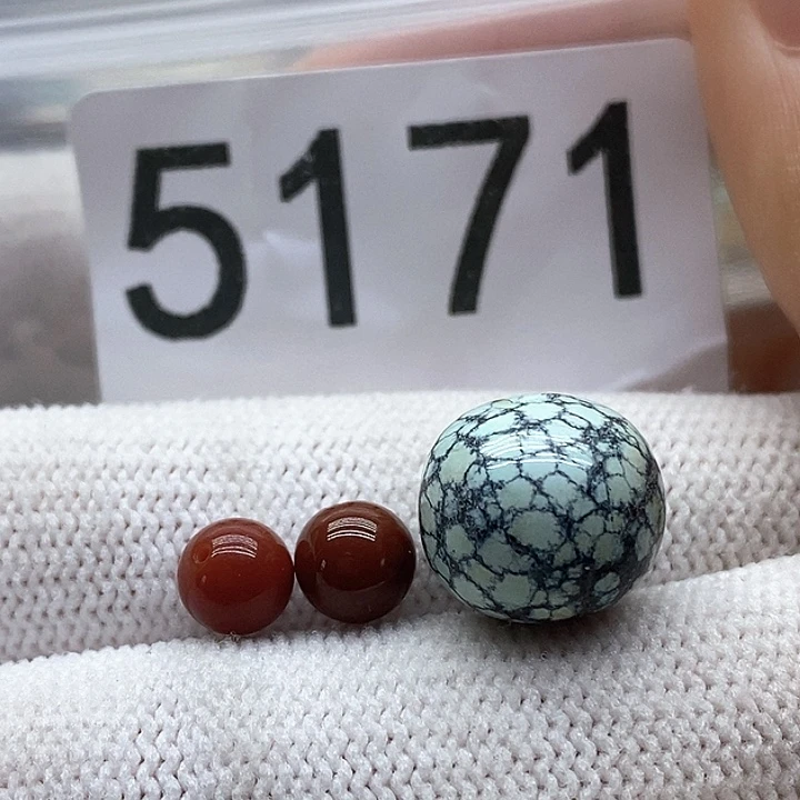 南红玛瑙未镶嵌颈饰