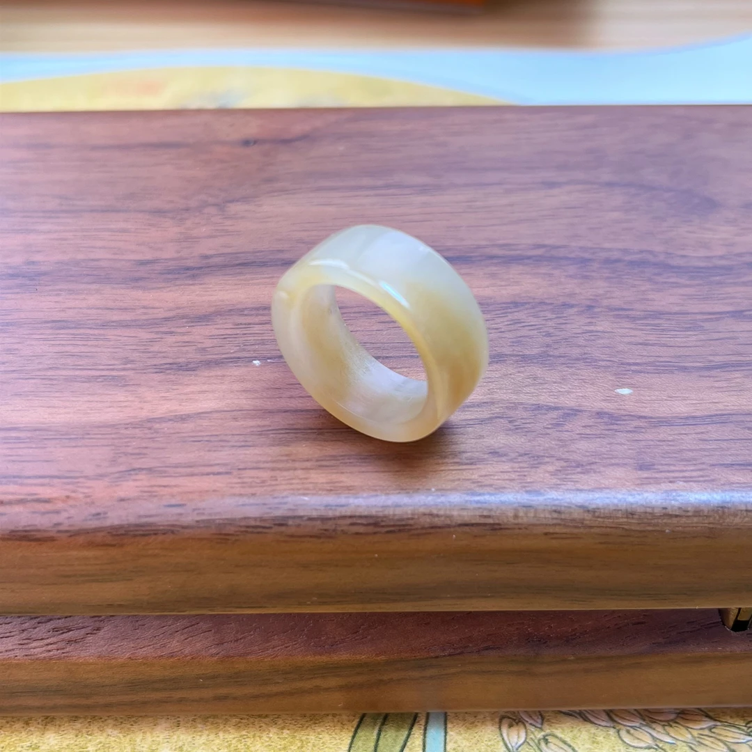 z003012和田玉扳指