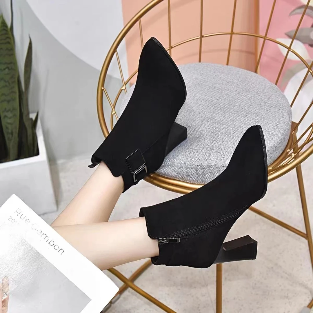 磨砂高跟鞋法式短靴女2025年秋冬季尖头粗跟皮鞋软皮加绒马丁靴子