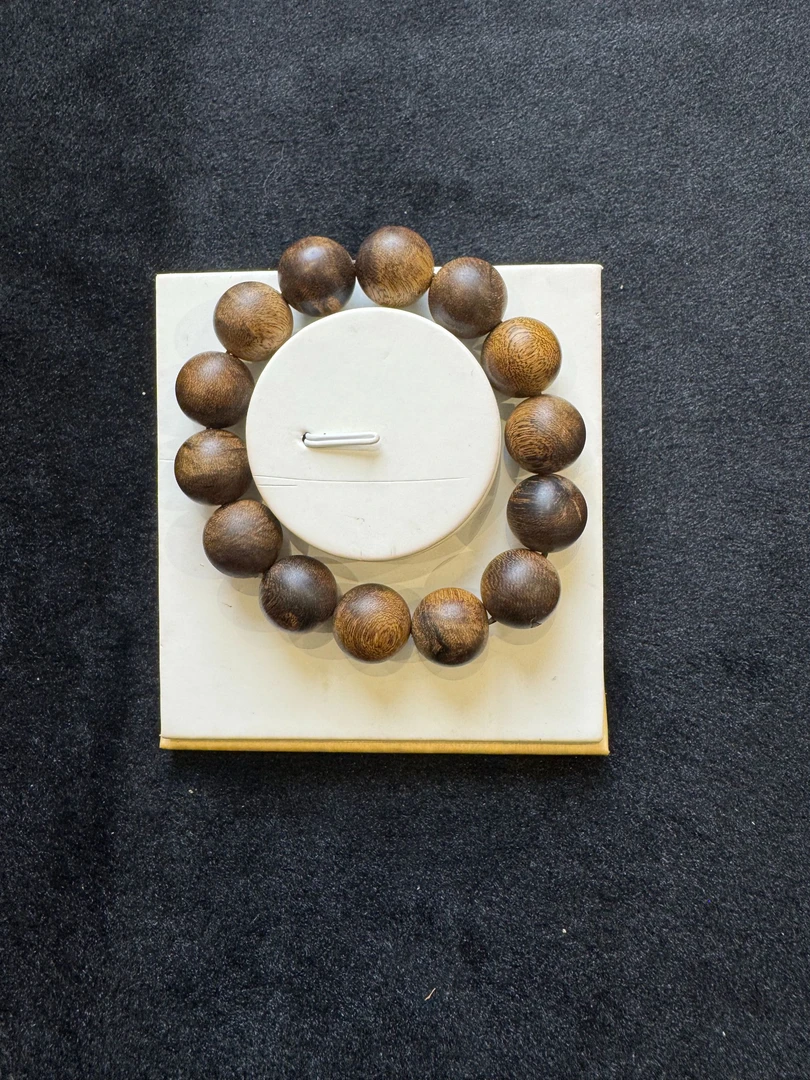 沉香ADS070越南芽庄瘤疤紫奇沉香/多样性发货