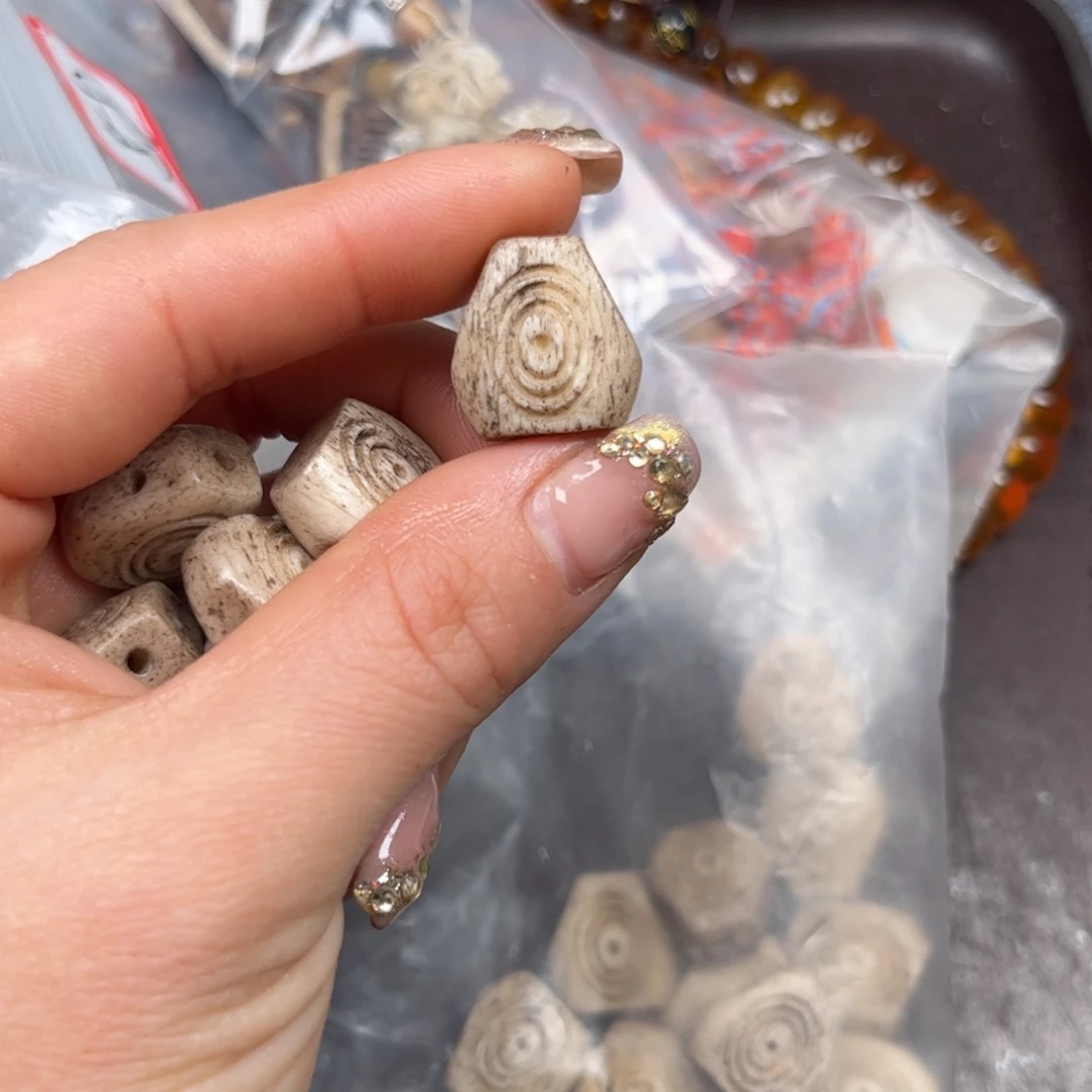 手串/手链驼骨编号61尺寸1.2左右