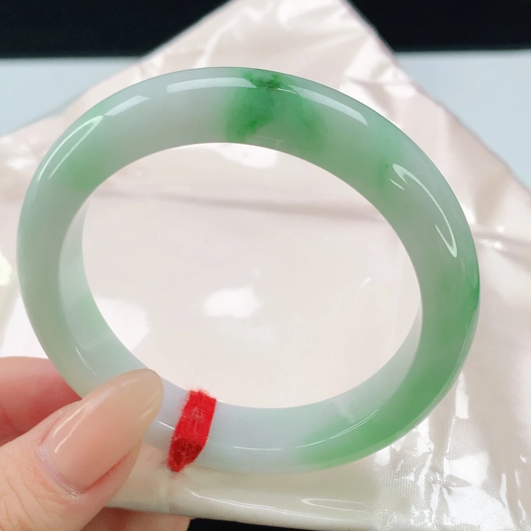 未镶嵌手镯翡翠654