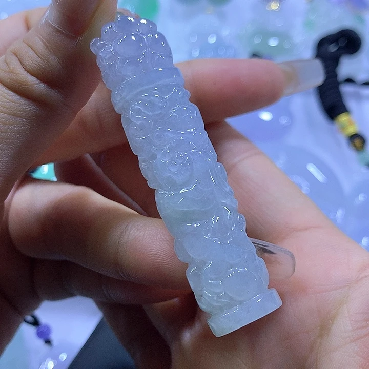 颈饰未镶嵌翡翠天然翡翠A货吊坠