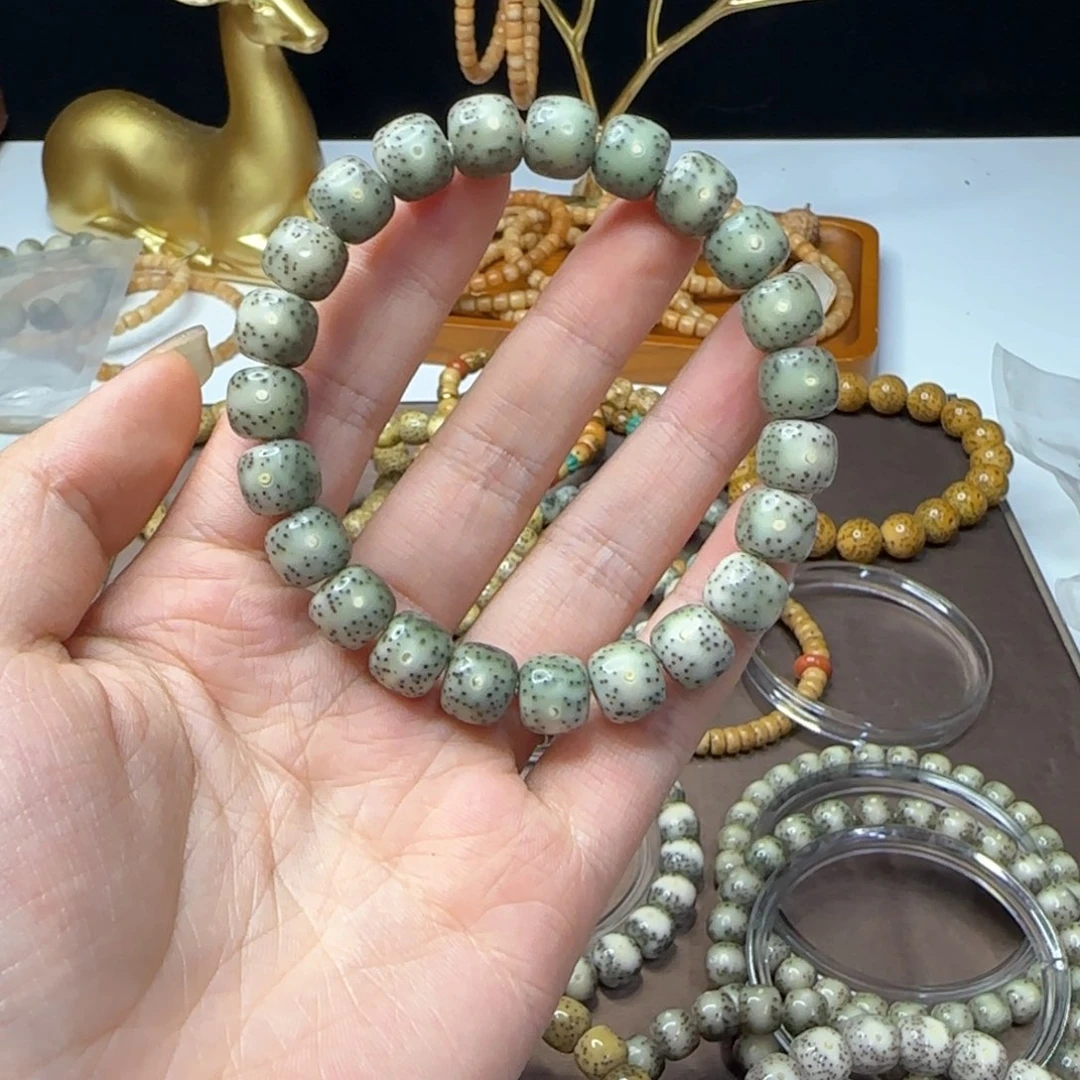 星月菩提吊坠葫*10.9绿幽灵星点货