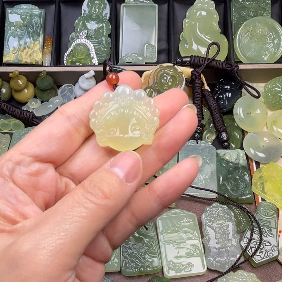 蛇纹石玉未镶嵌吊坠(赠链)