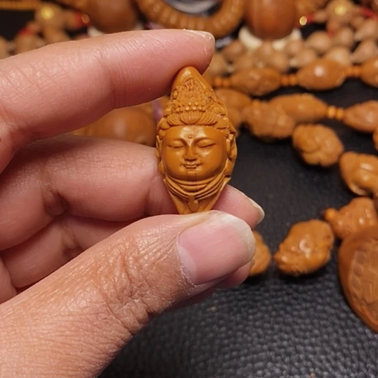 橄榄核吊坠橄榄核