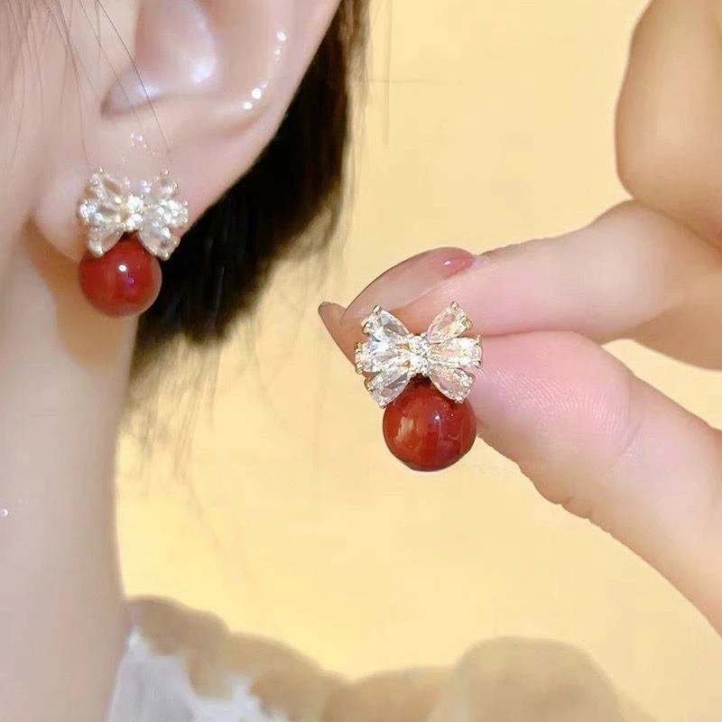 【新年必备】2025新年氛围感耳环蝴蝶结红色珠珠喜庆迎新年耳饰