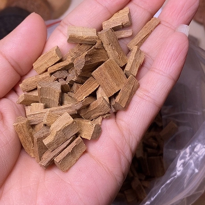 檀香木手串/手链老山檀香碎料50克