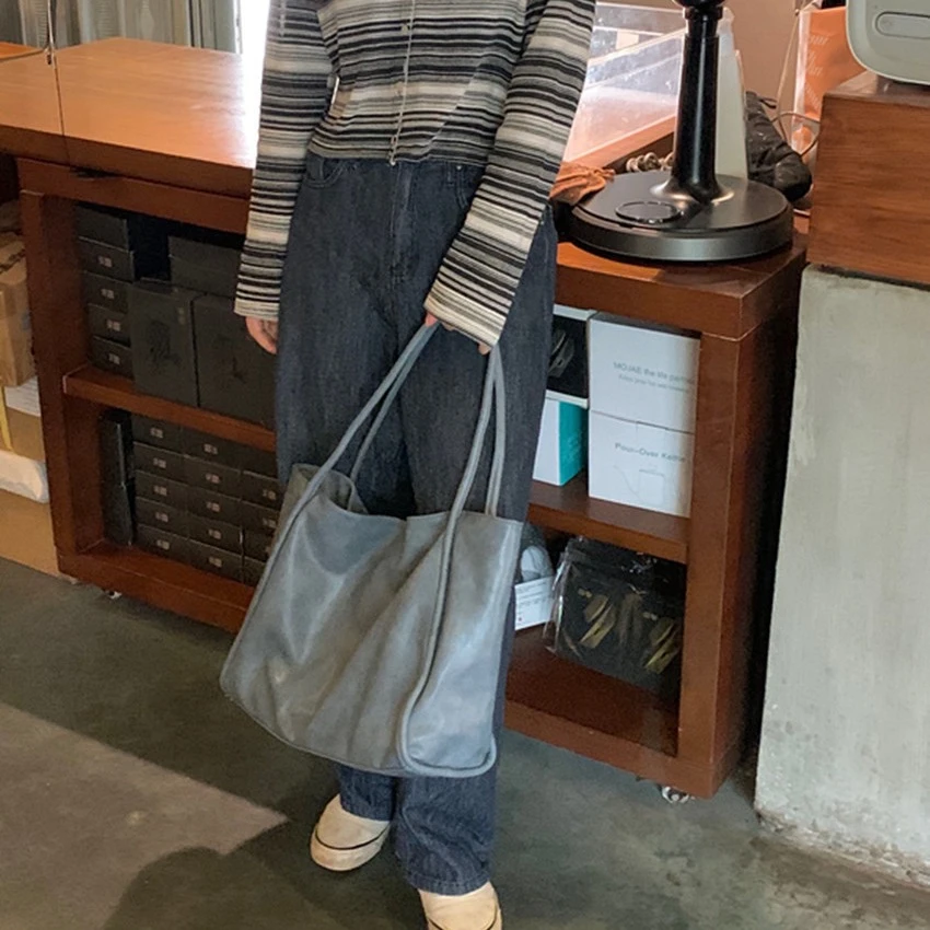 老陳按编号马【A03~A32】户 单肩斜挎女包 B