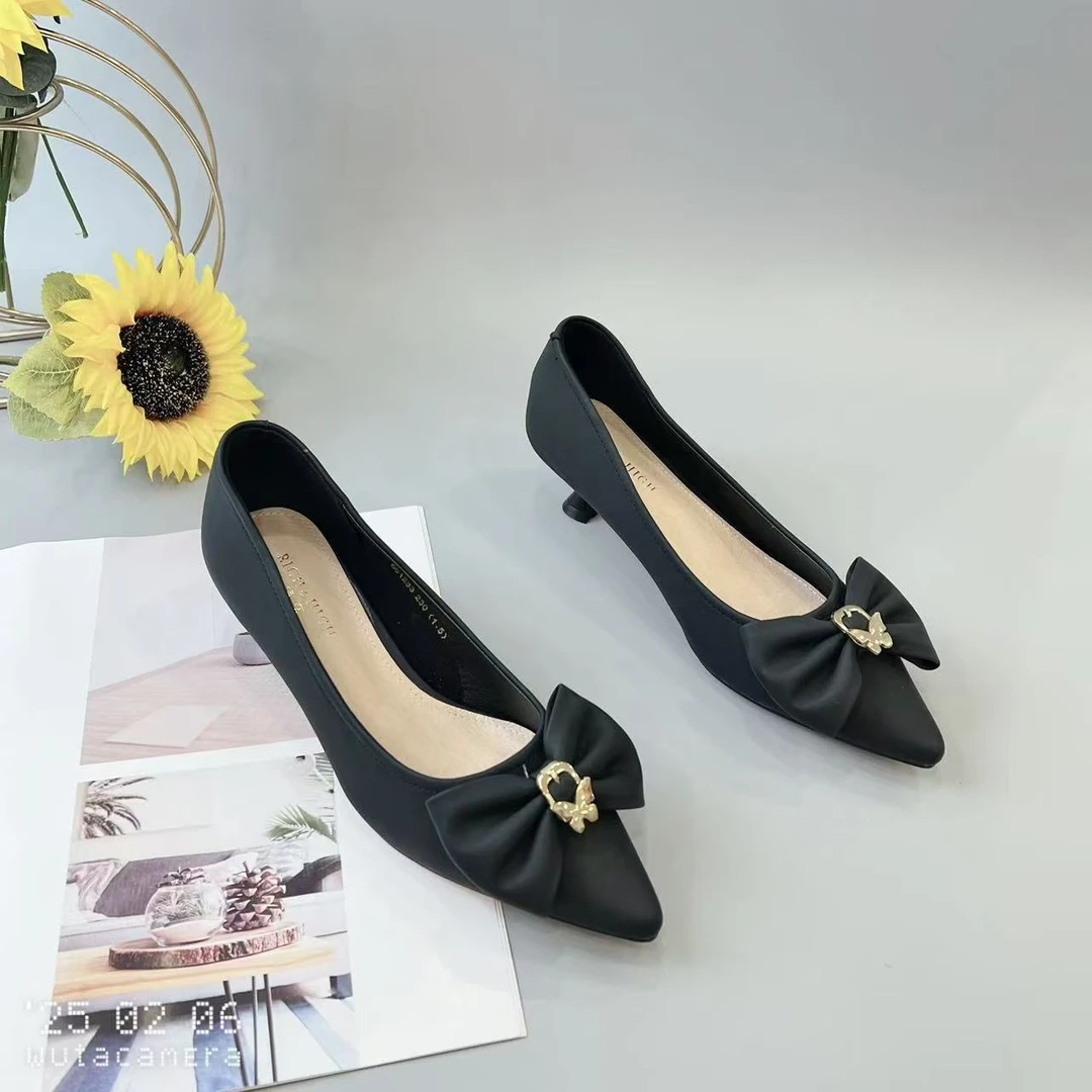 61233 新款法式小跟气质高跟鞋女细跟尖头百搭单鞋