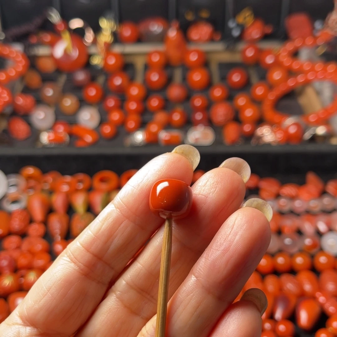 大***o南红玛瑙未镶嵌老形12+