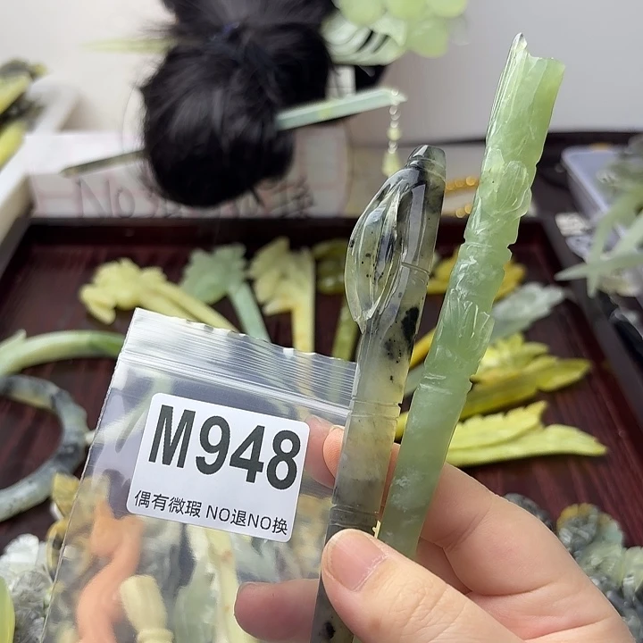 姜***糖蛇纹石玉合金发饰