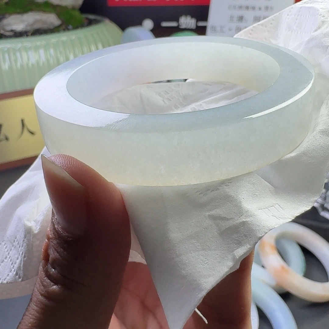 定制翡翠未镶嵌多样性