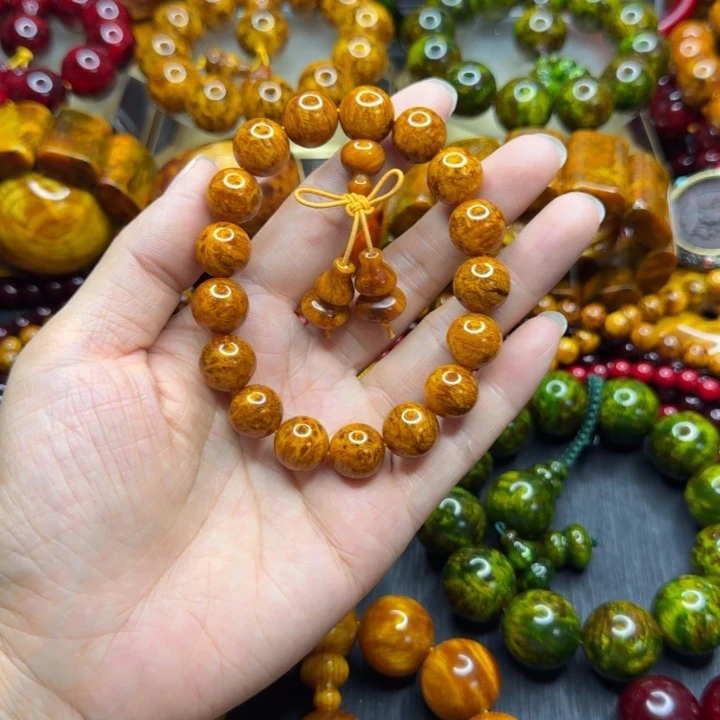 松木琥珀木文玩手串