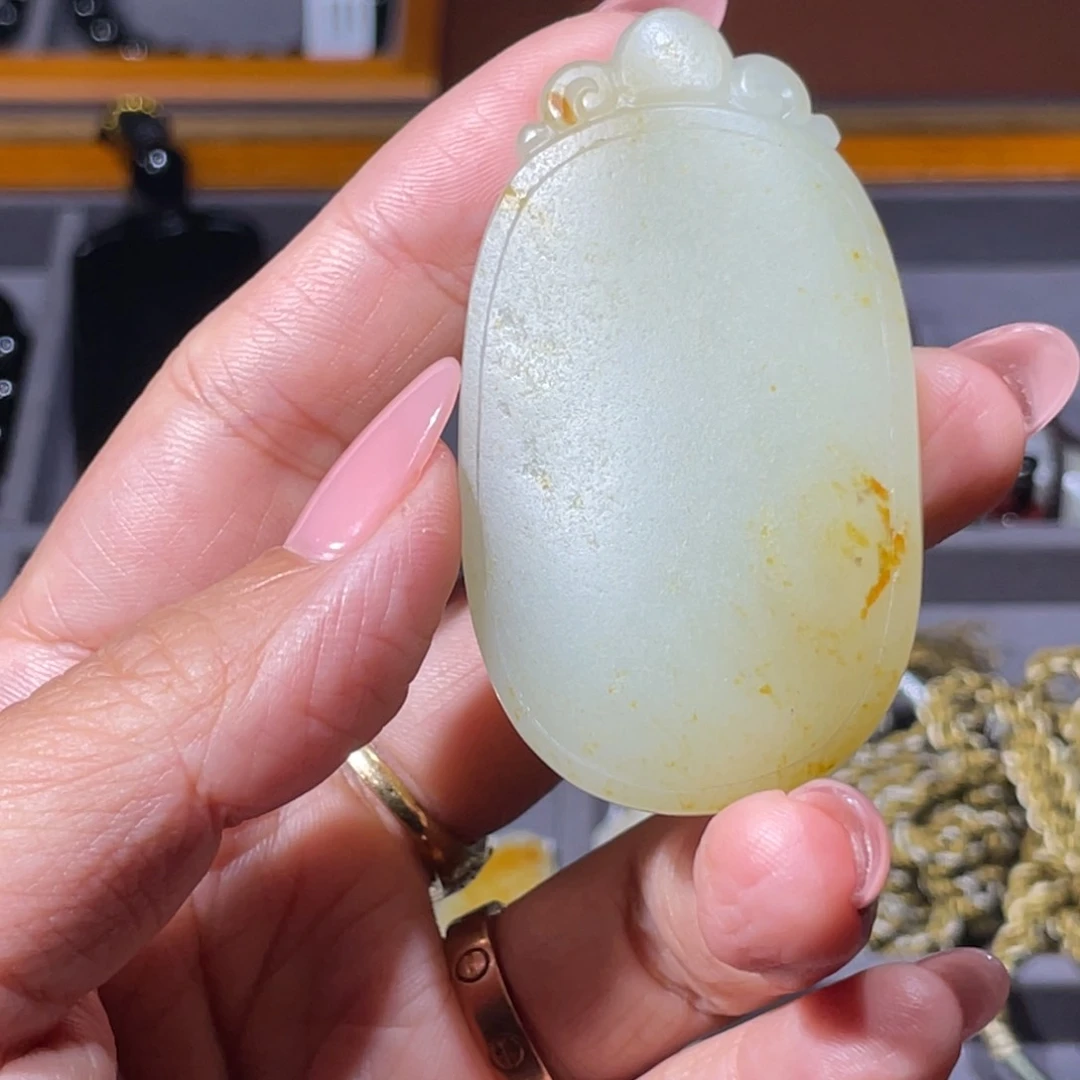 嘘***沐和田玉（白玉）未镶嵌颈饰