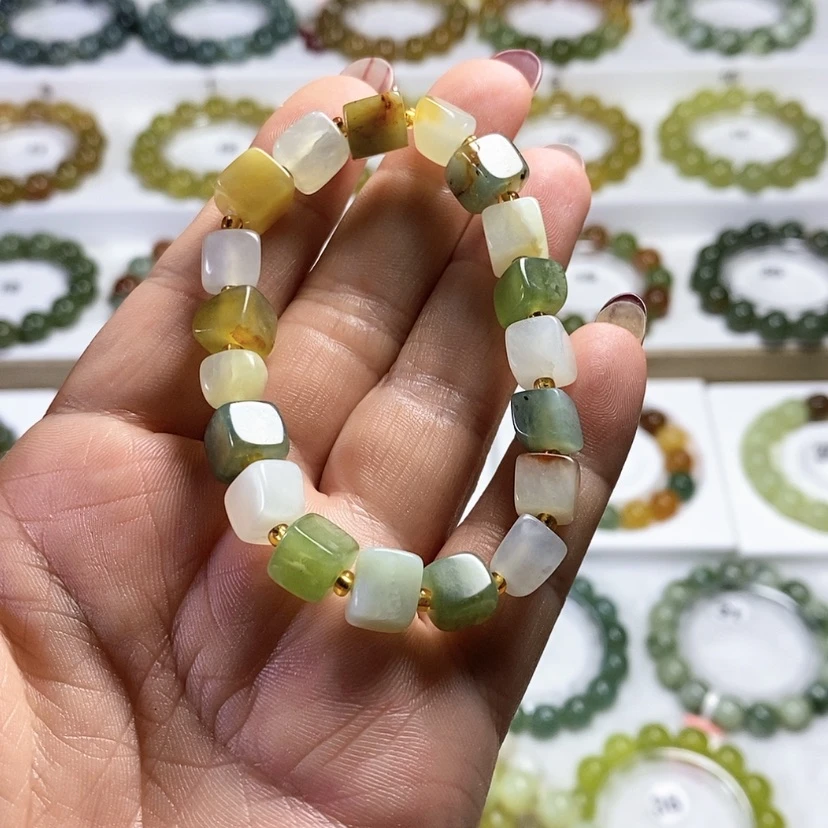 【闪购商品】未镶嵌岫玉手链
