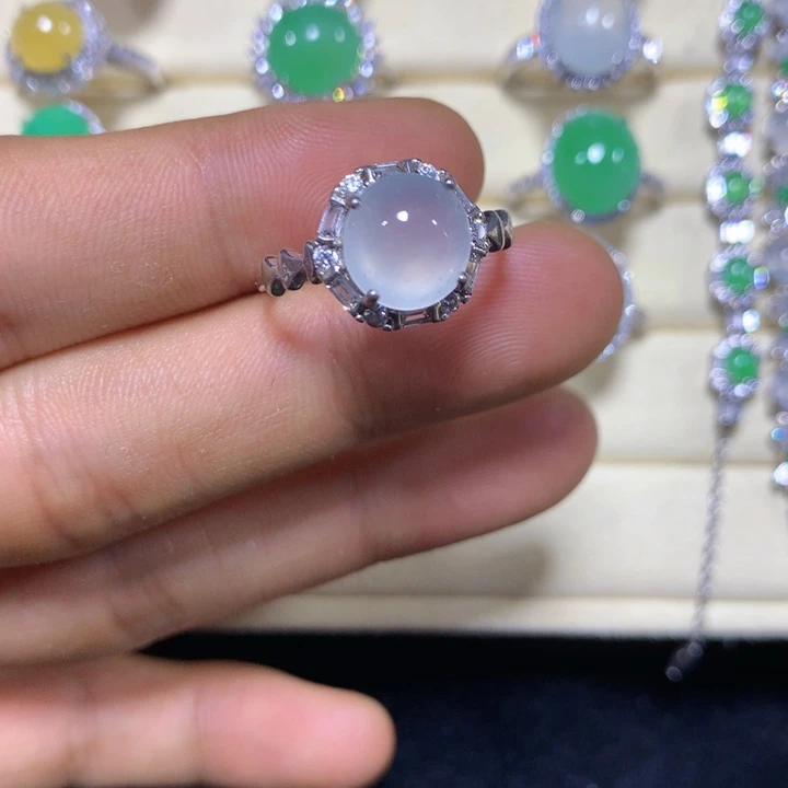 翡翠未镶嵌戒指翡翠戒指