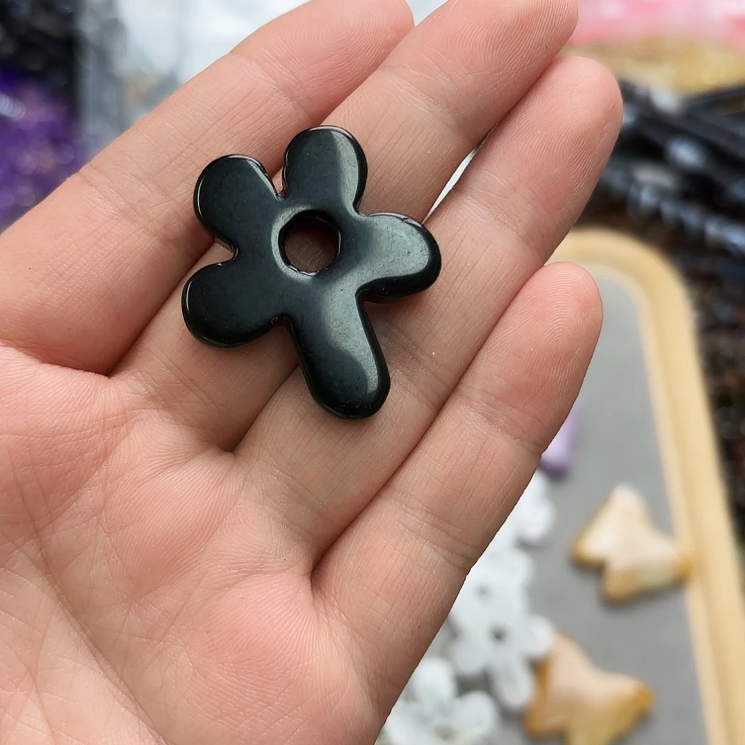 哈***哈玛瑙/玉髓未镶嵌珠宝半成品黑花花一颗